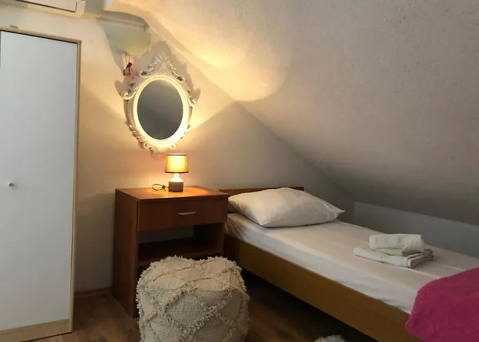 Apartament With Parking Space Rastici, Ciovo - 17276